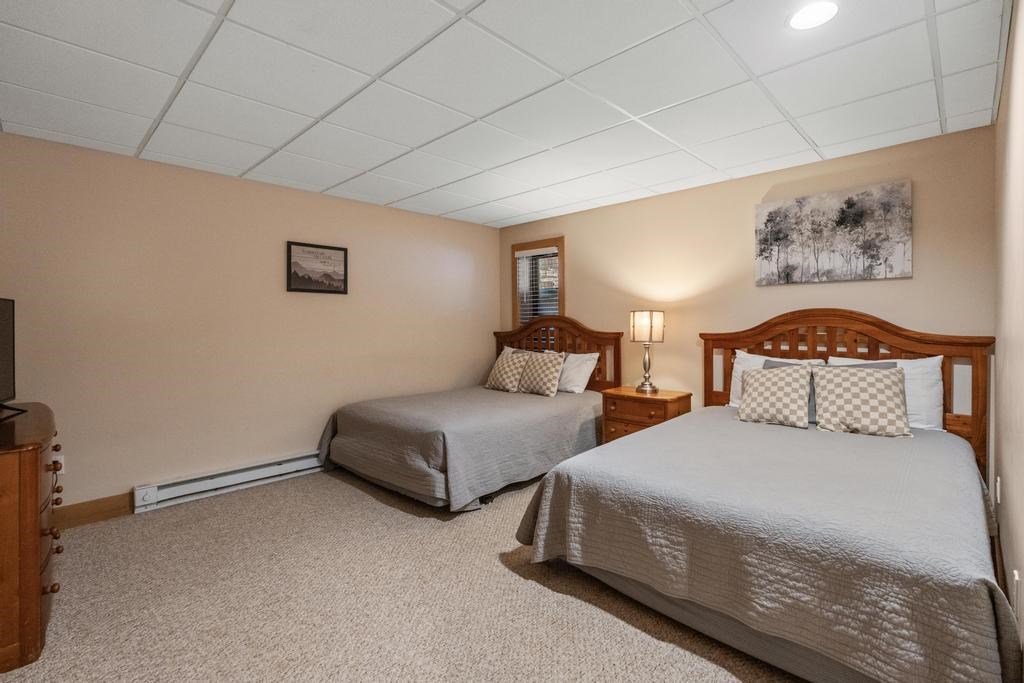 2136 Deerview Drive Unit: 62