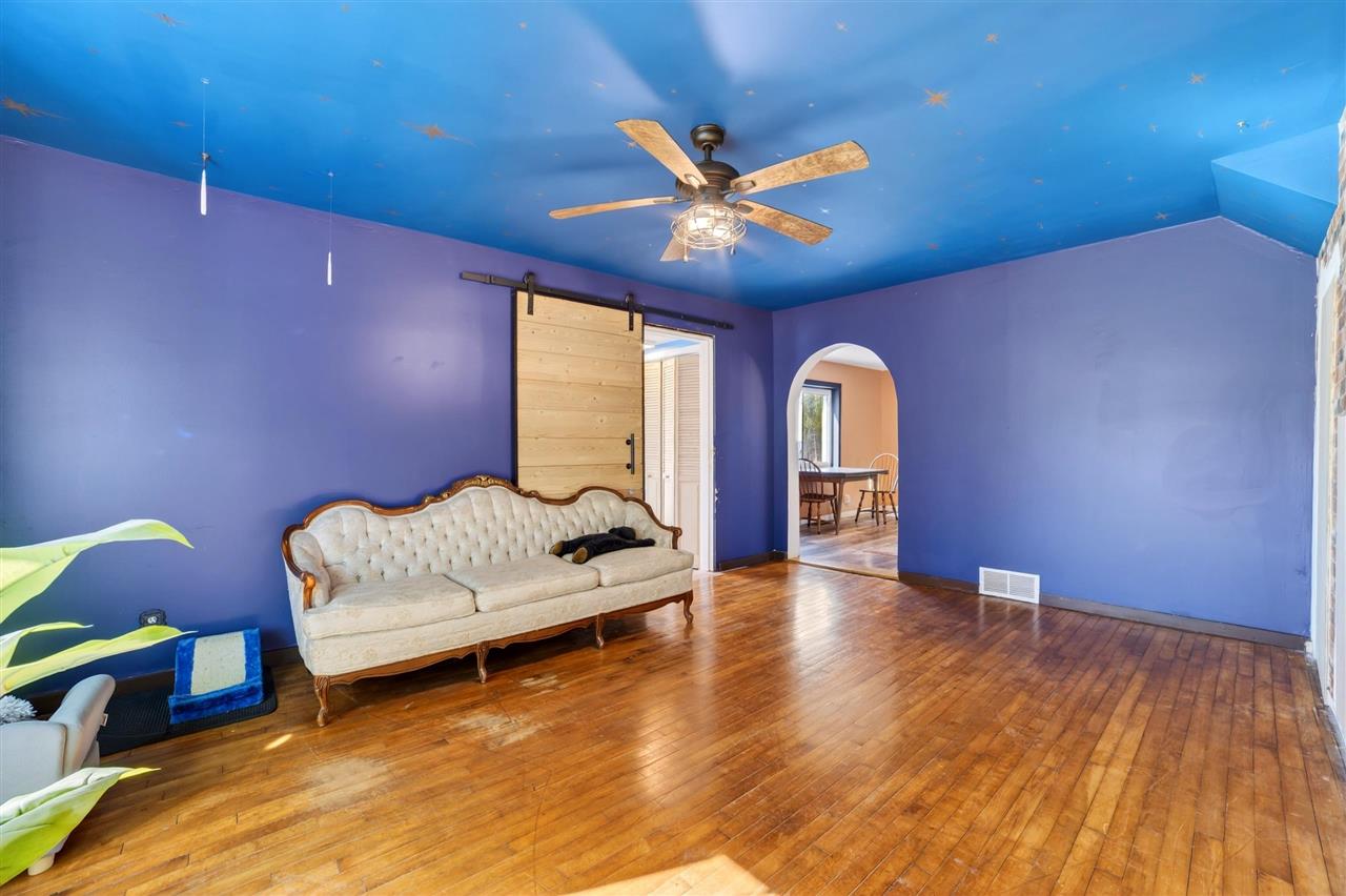 23 S Wilson Road