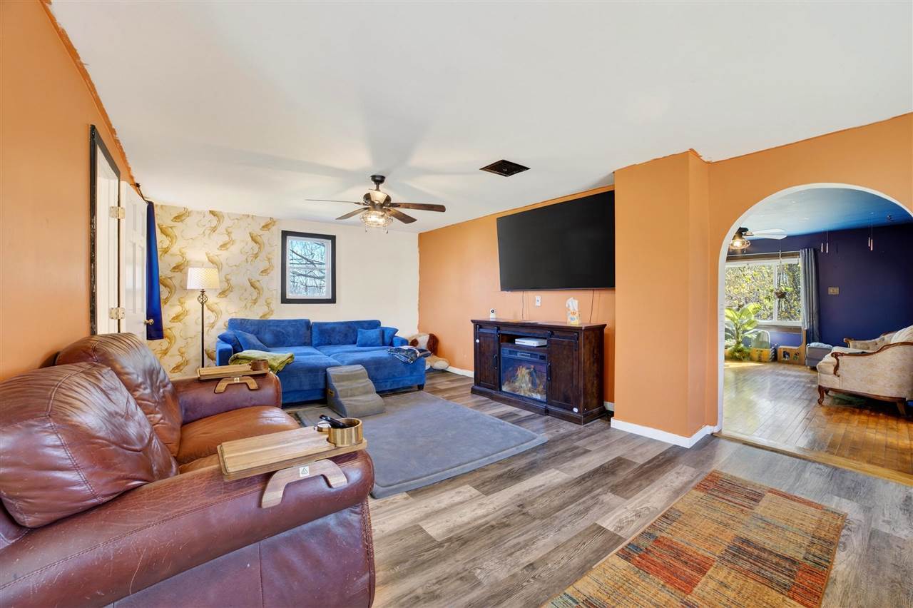 23 S Wilson Road