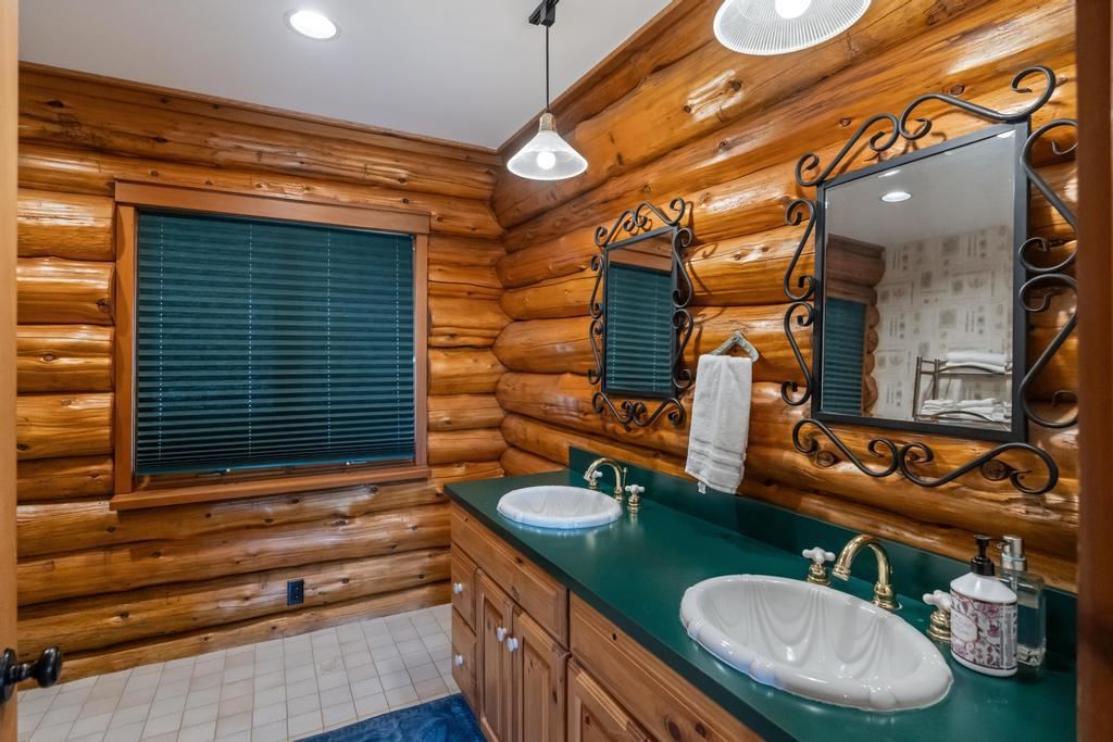 2050 Timber Ridge Trail
