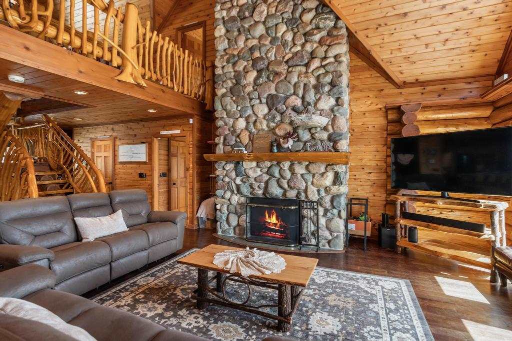 2050 Timber Ridge Trail
