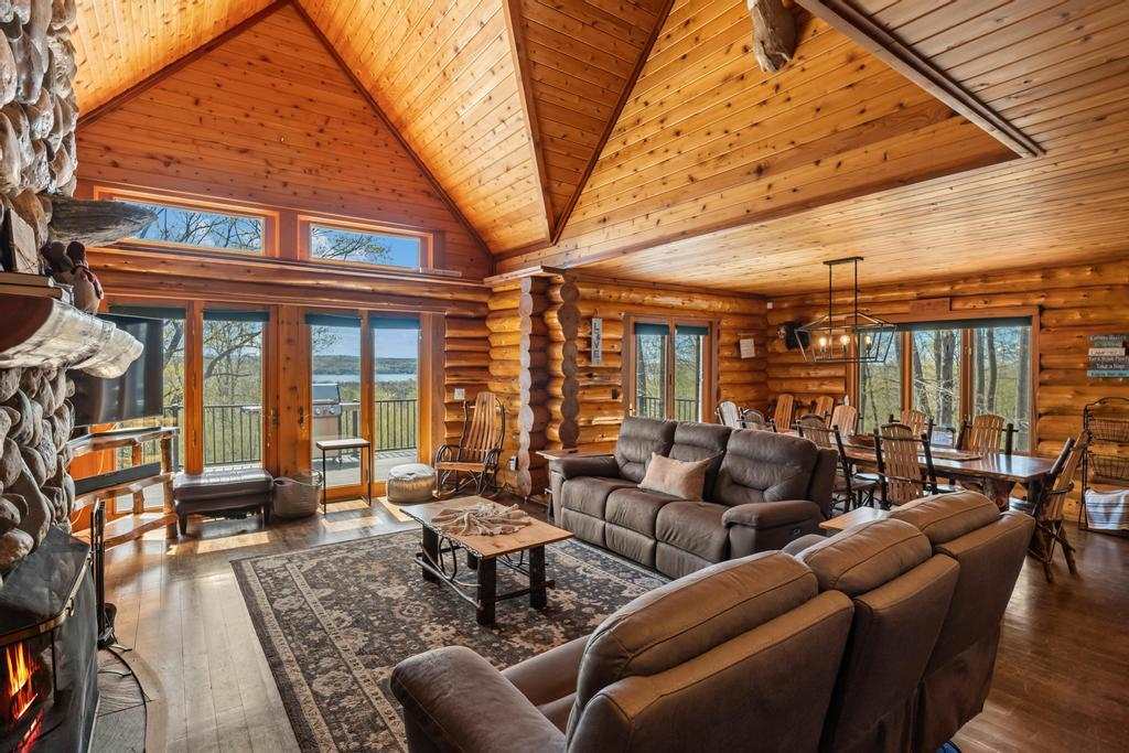 2050 Timber Ridge Trail