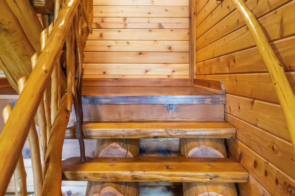 2050 Timber Ridge Trail