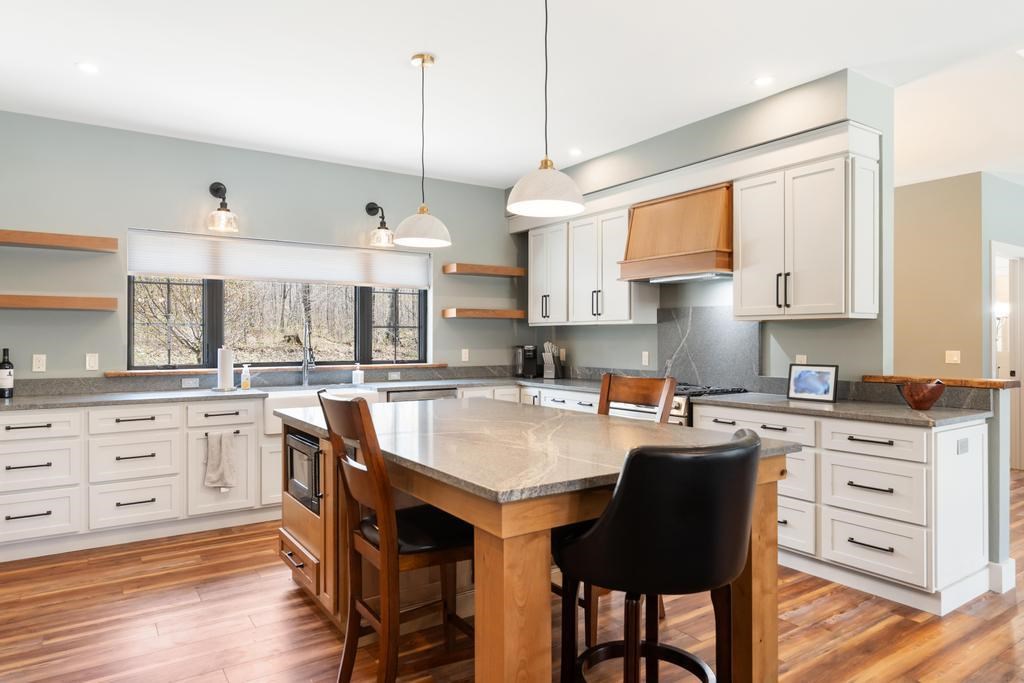 895 High Pines Trail