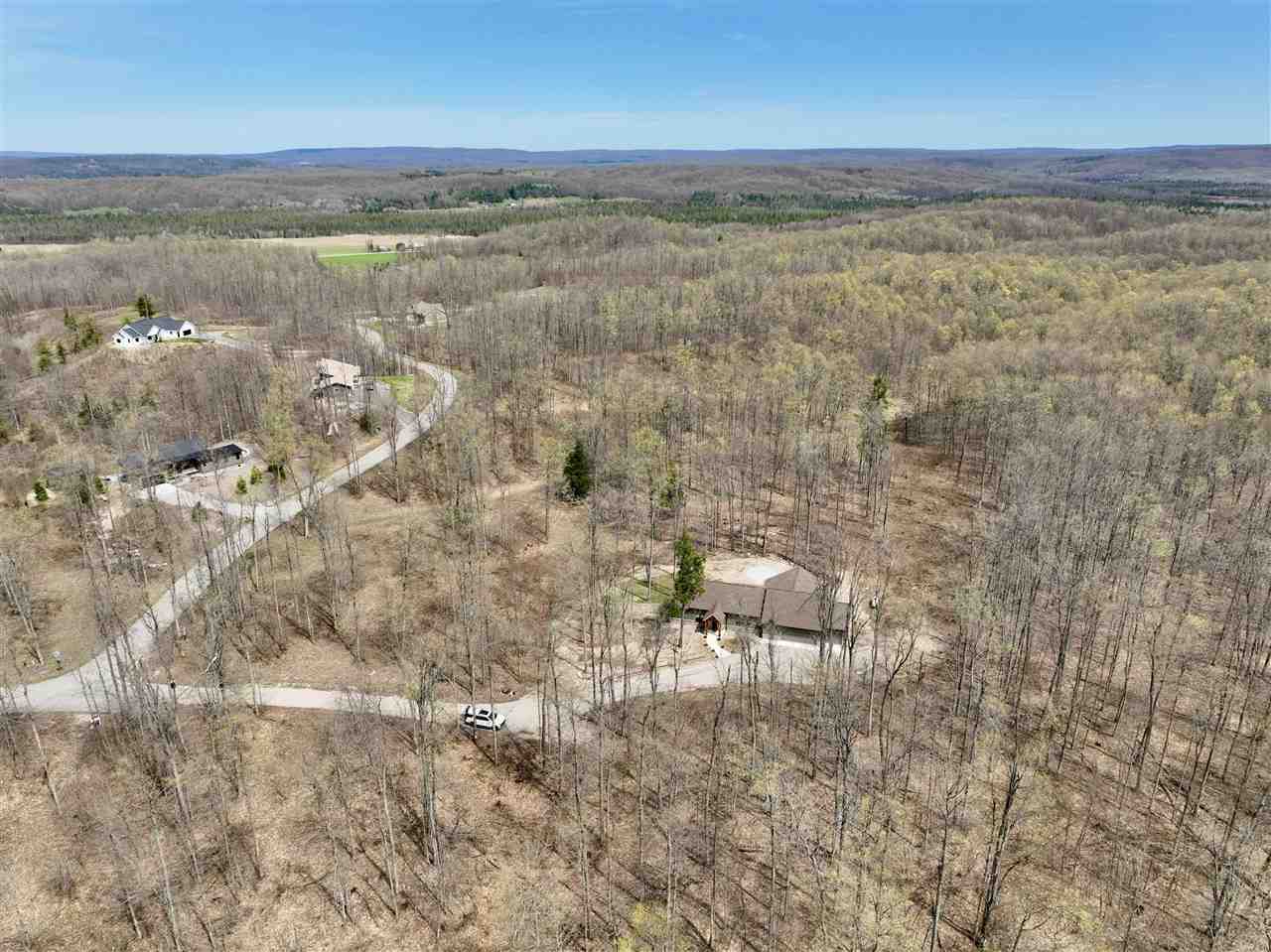 895 High Pines Trail