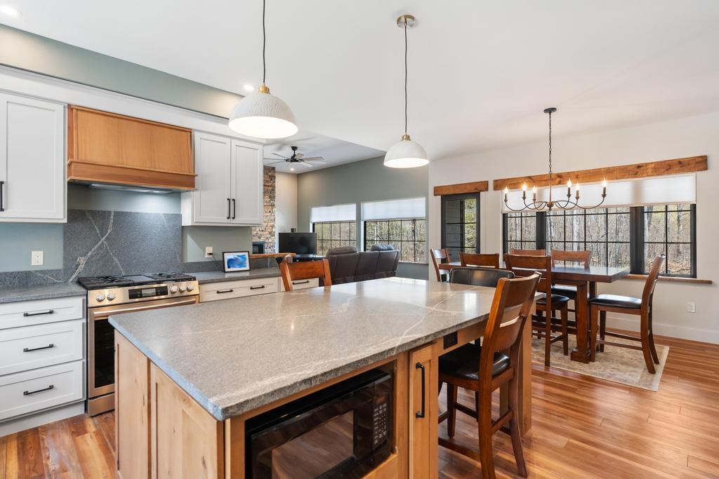 895 High Pines Trail