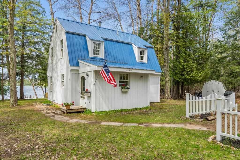 2483 Hidden Valley Lane