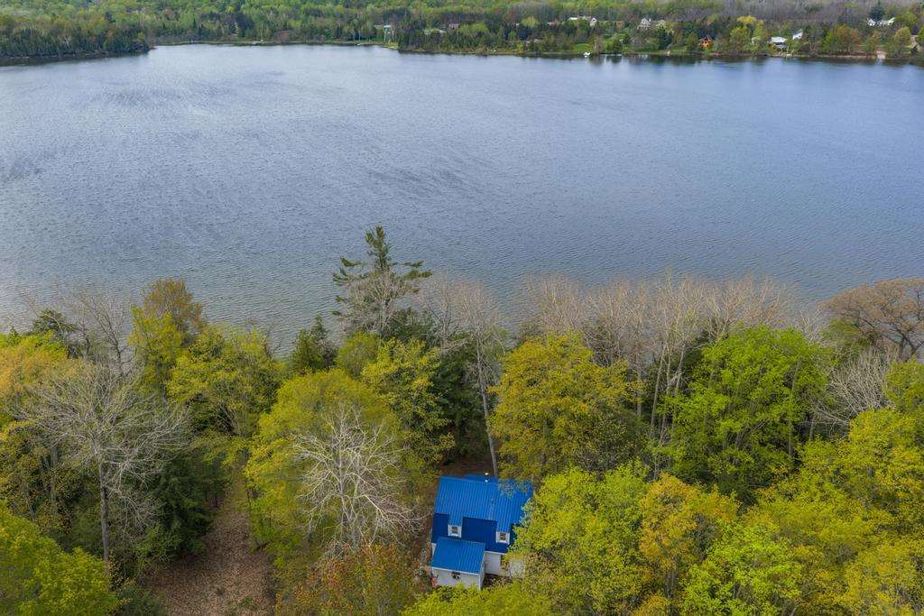 2483 Hidden Valley Lane