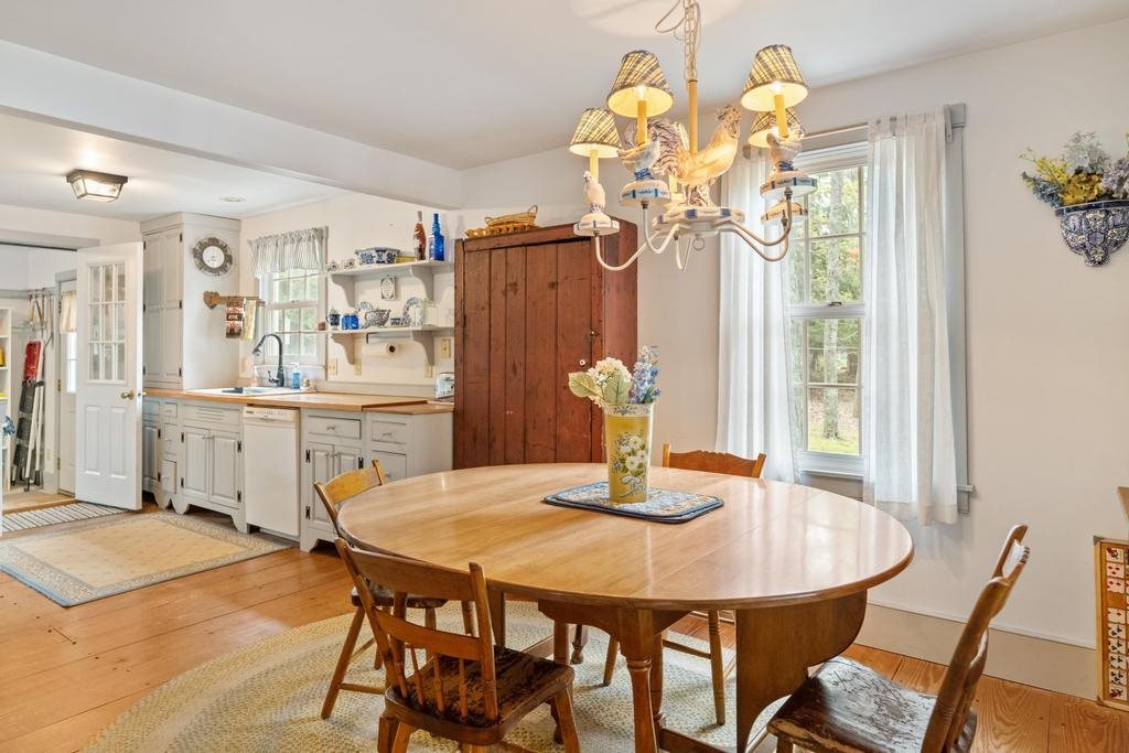 2483 Hidden Valley Lane