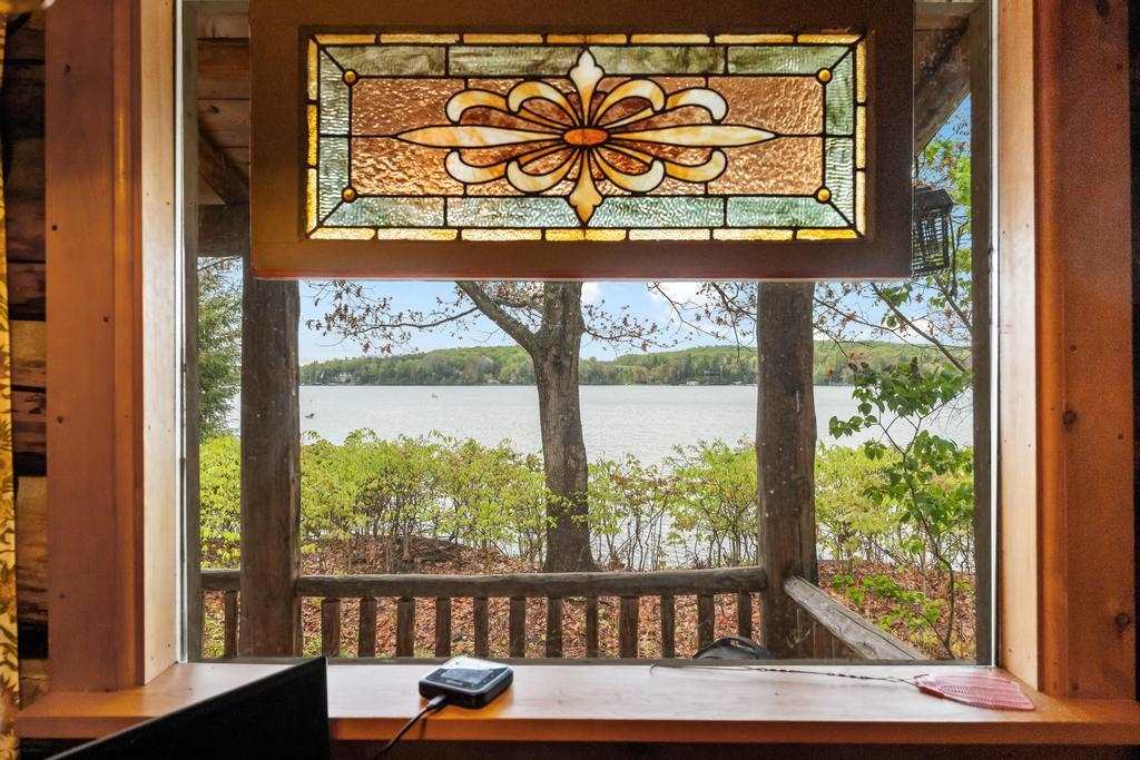 353 E Shadow Trails Road