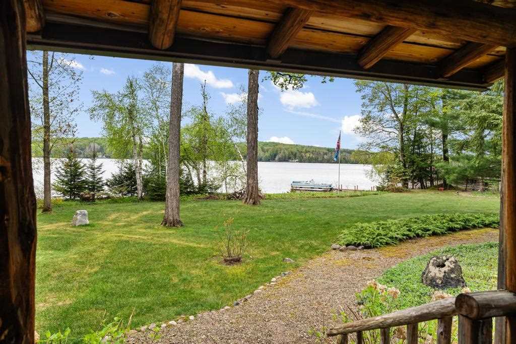 325 E Shadow Trails Road