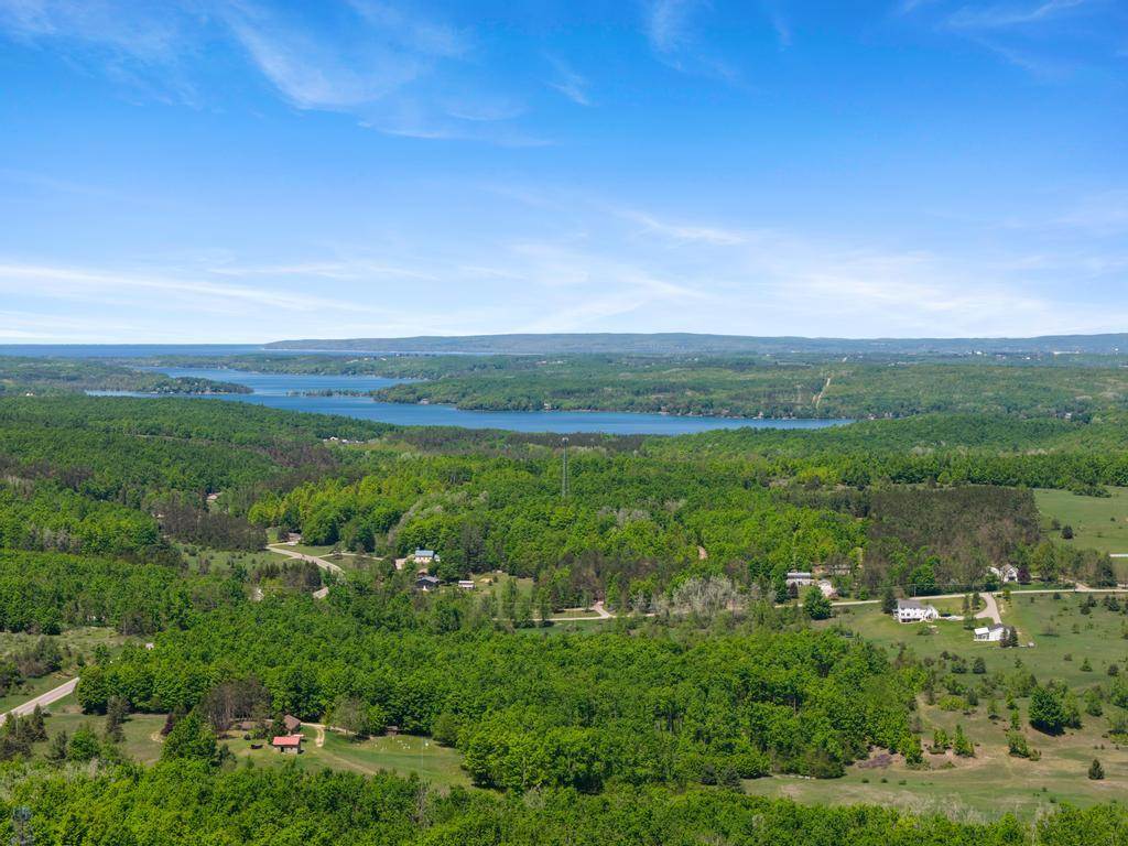 770 Wildwood Ridge Trail