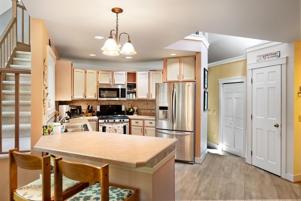 770 Wildwood Ridge Trail