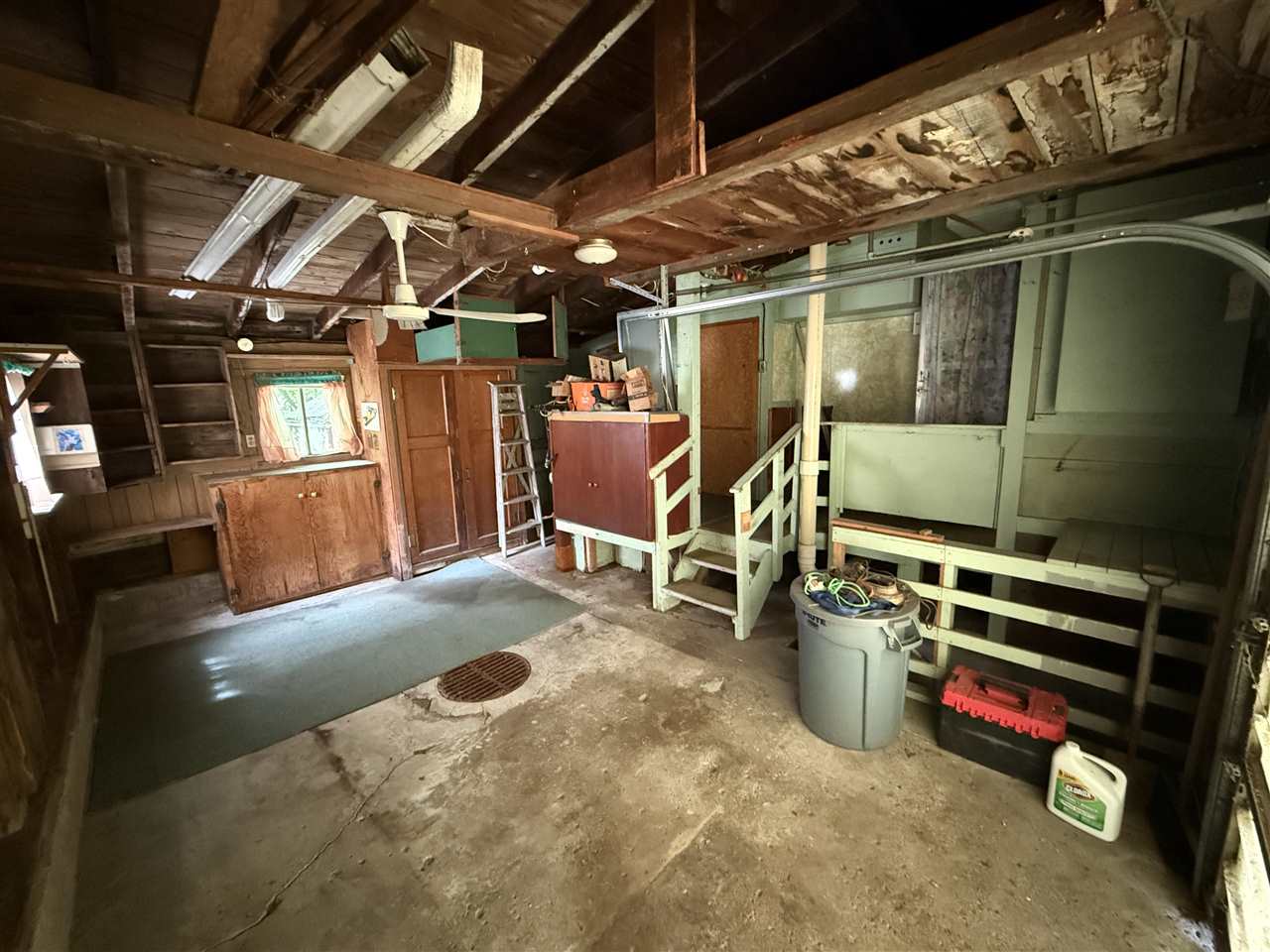 306 Echo Street