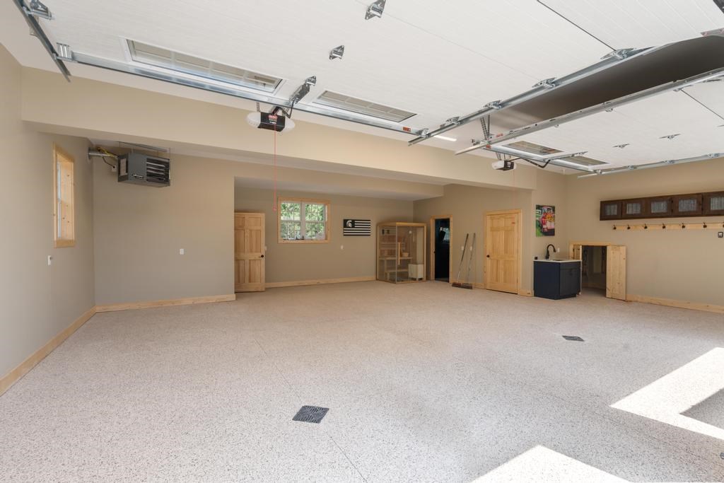 9235 Bailey Road