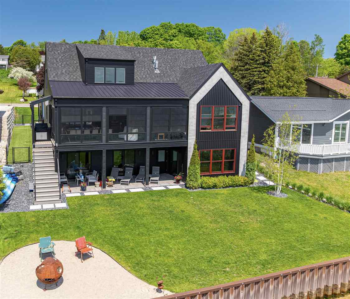 139 W Michigan