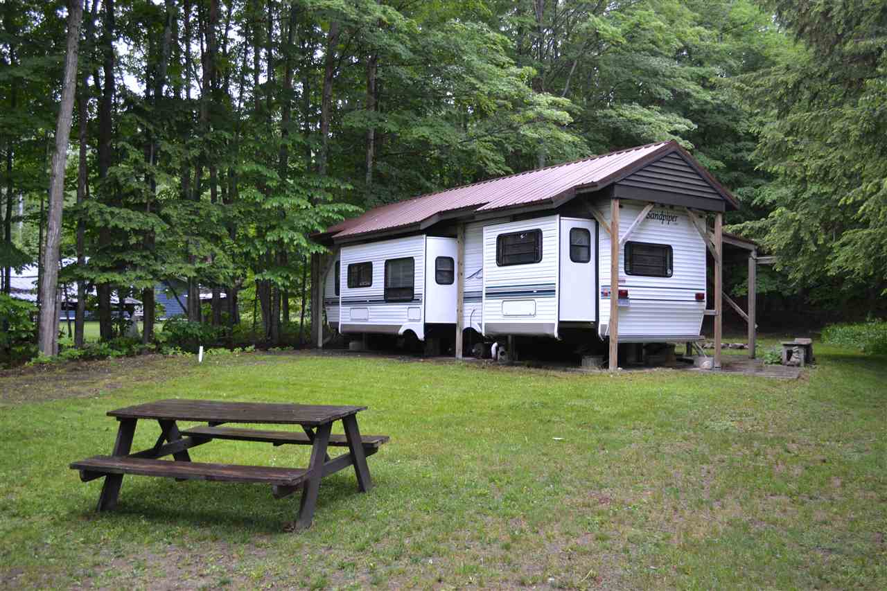 5685 Six Mile Lake Road