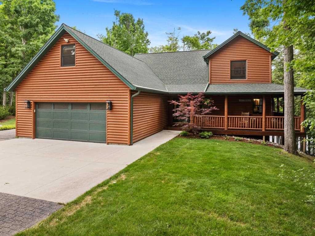 1434 W Martin Lake Drive
