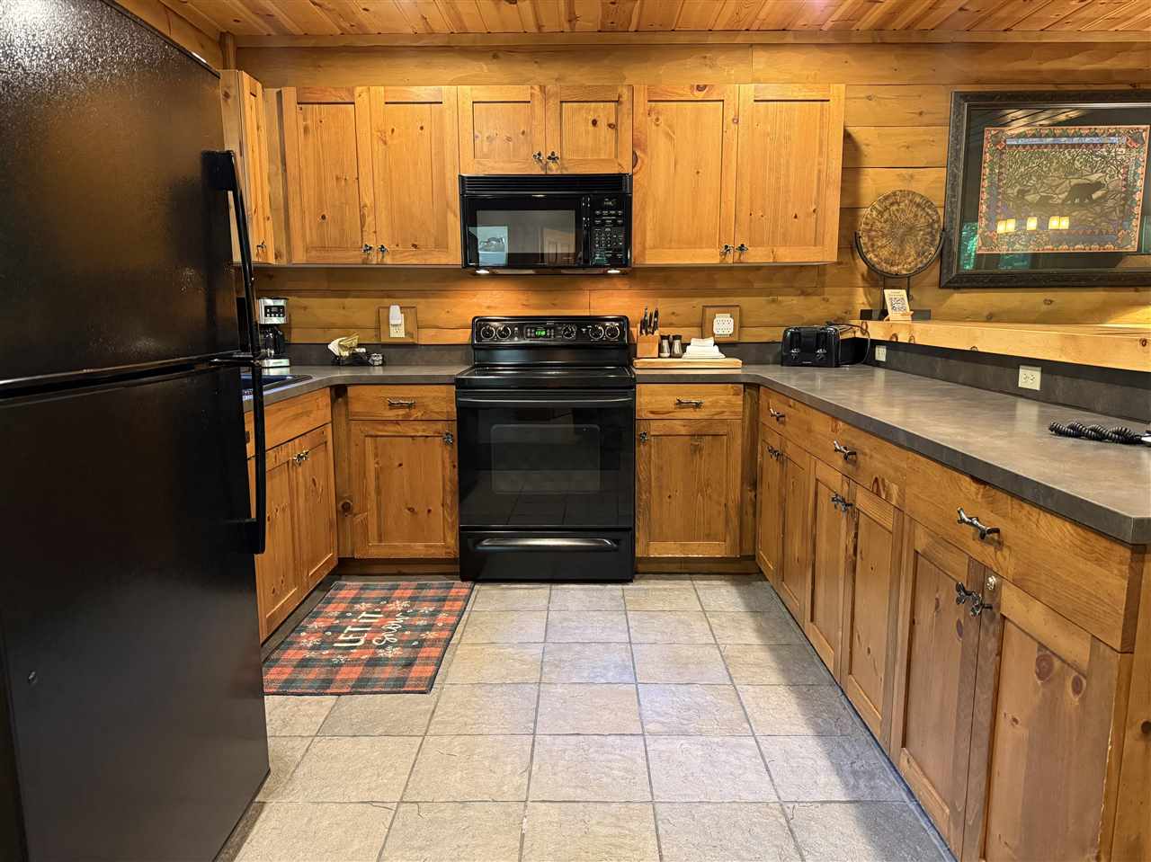670 Beech Drive Unit: Unit #809 "C" / Door #809