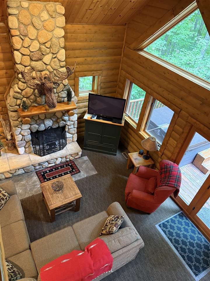 670 Beech Drive Unit: 9 "C"
