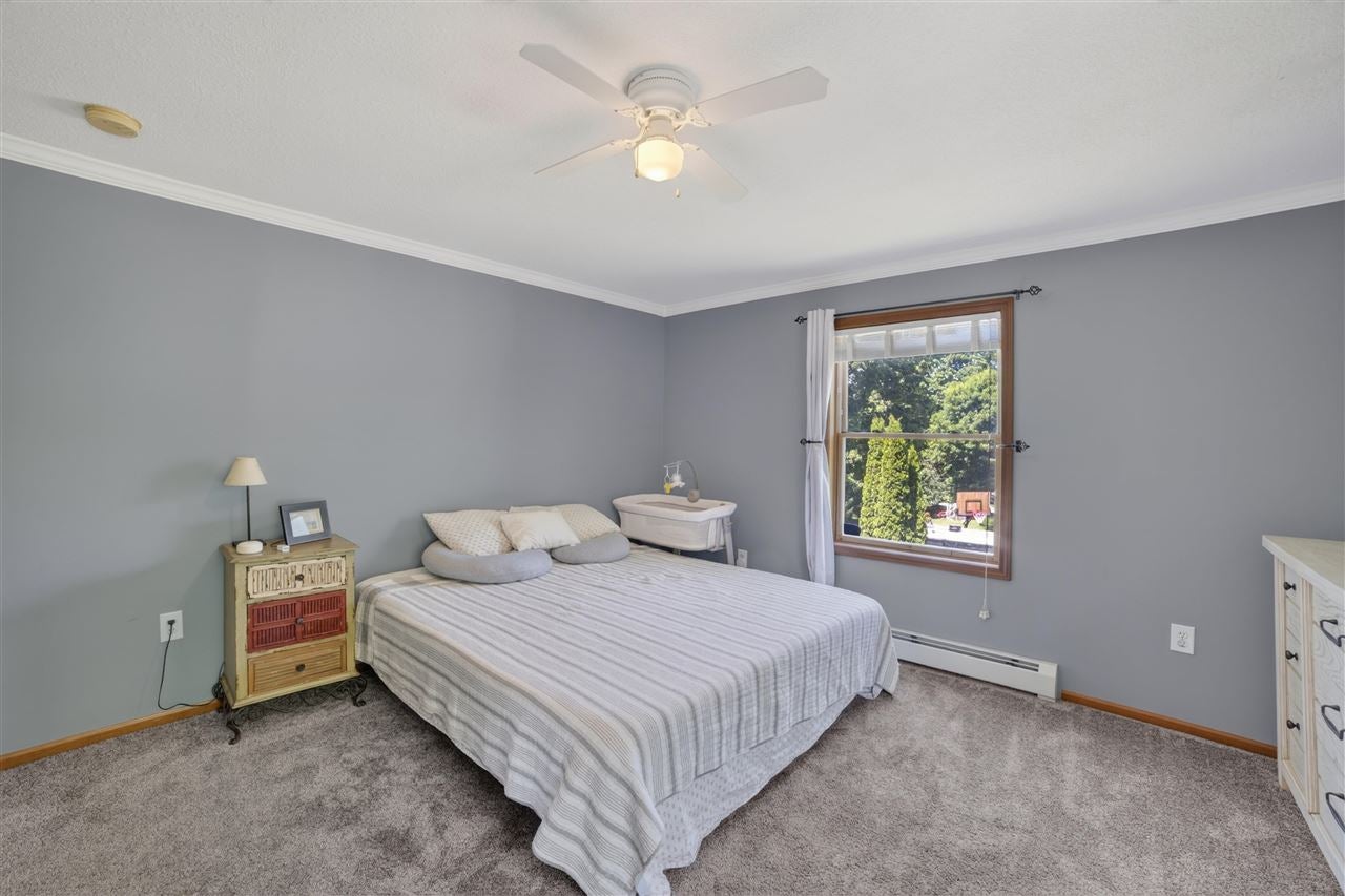 315 W Hurlbut Avenue