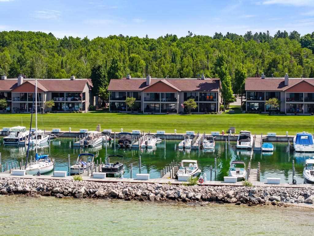 4000 Hemingway Pointe Club Road Unit: 36