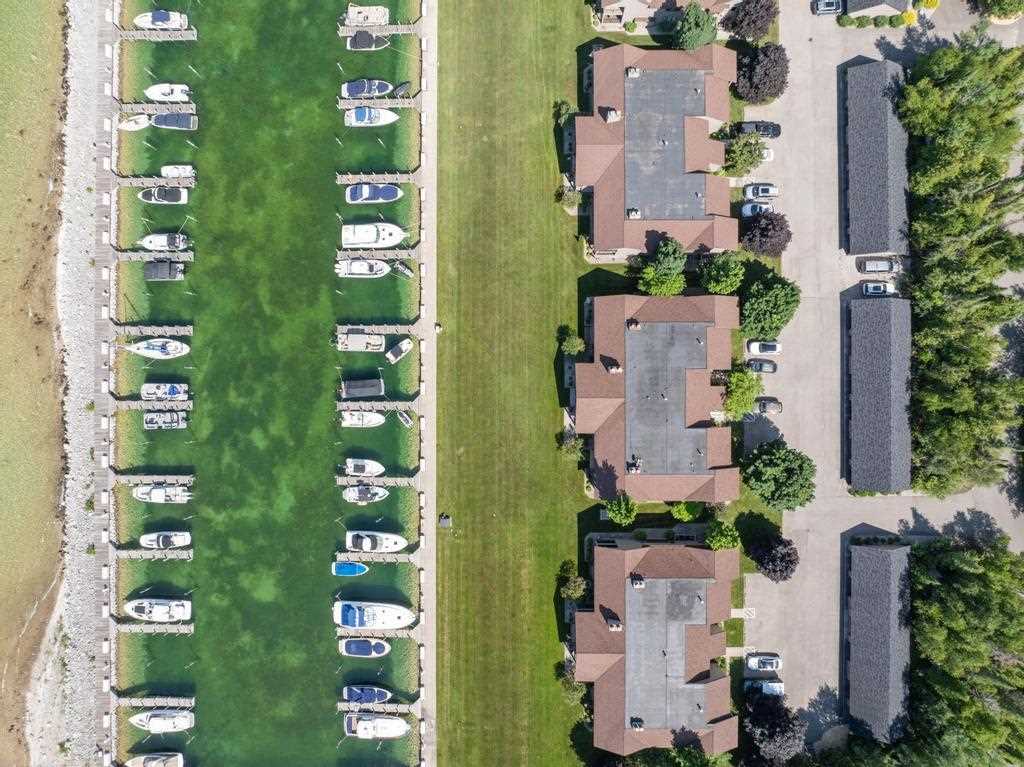 4000 Hemingway Pointe Club Road Unit: 36