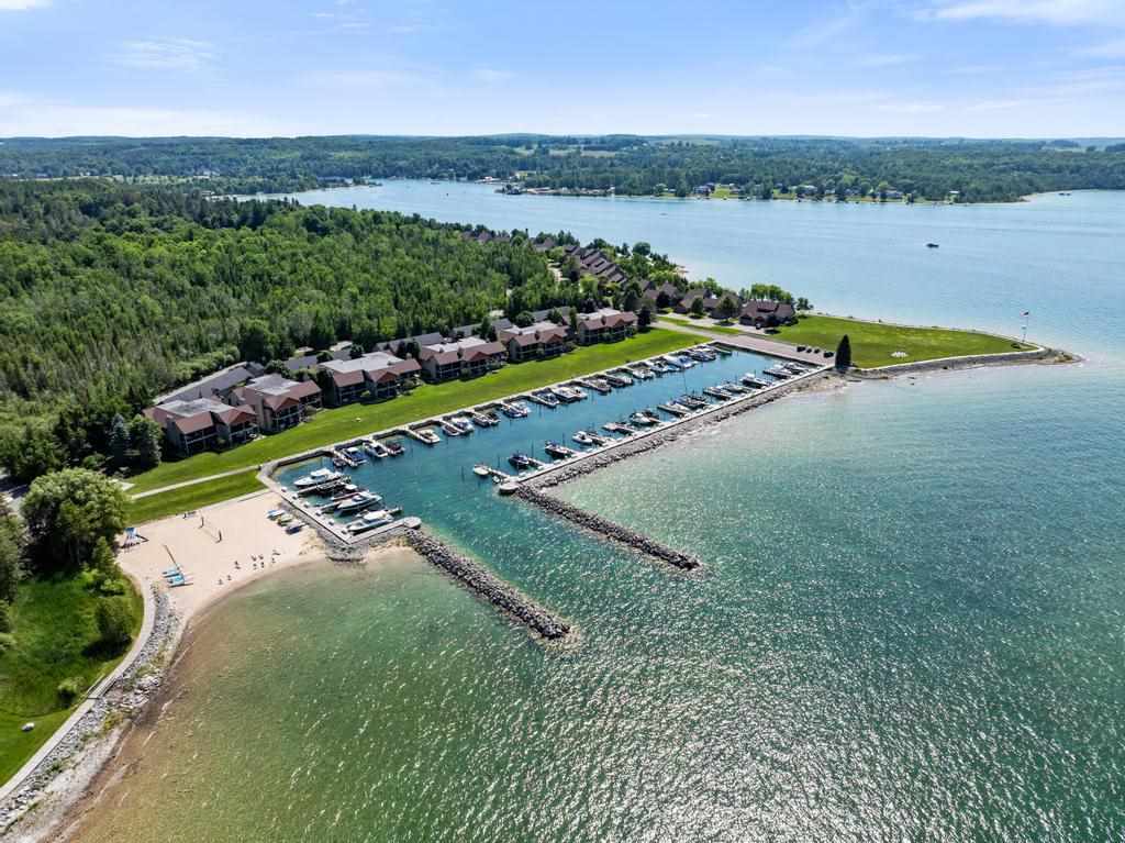 4000 Hemingway Pointe Club Road Unit: 36