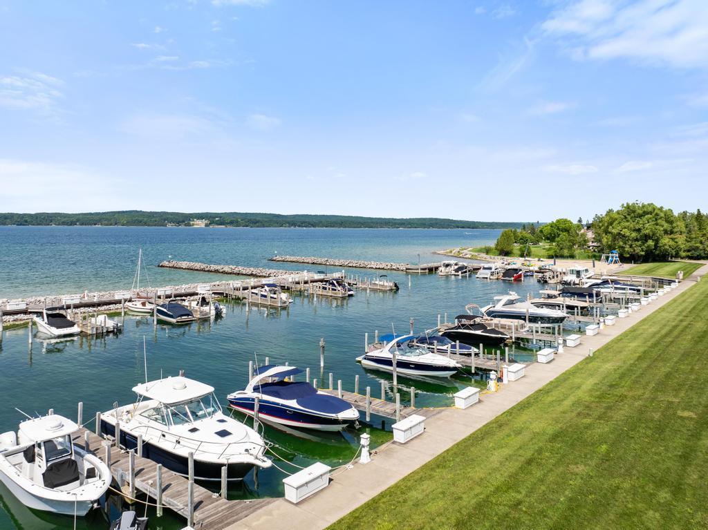 4000 Hemingway Pointe Club Road Unit: 36