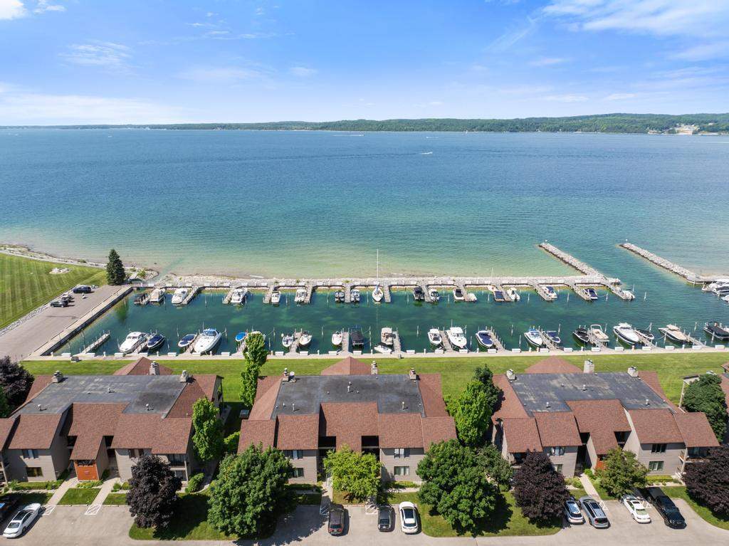 4000 Hemingway Pointe Club Road Unit: 36