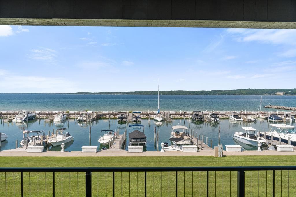 4000 Hemingway Pointe Club Road Unit: 36