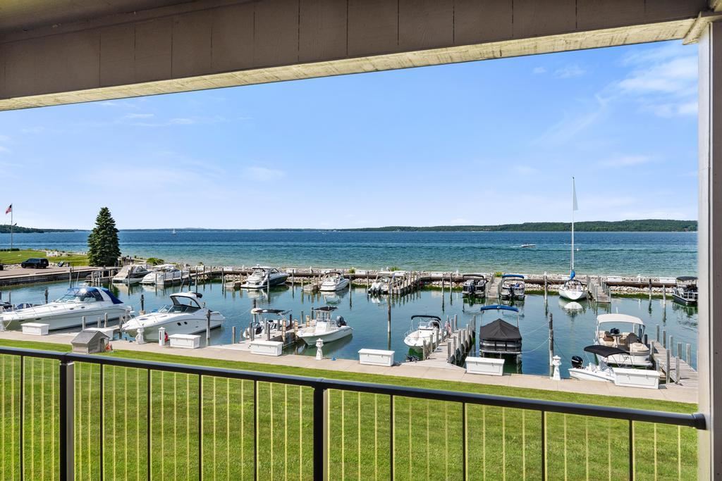 4000 Hemingway Pointe Club Road Unit: 36