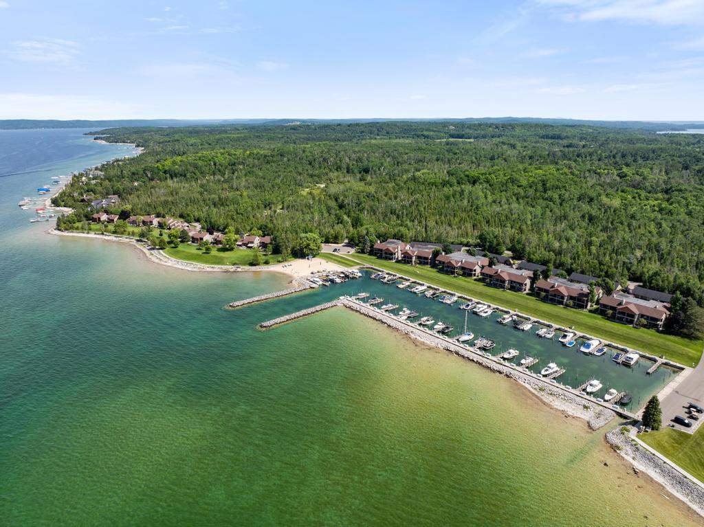 4000 Hemingway Pointe Club Road Unit: 36
