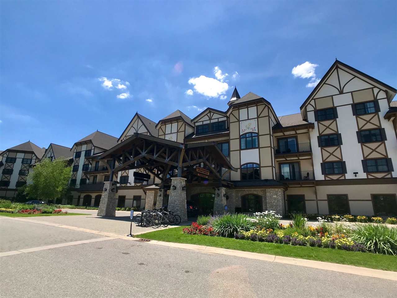 02780 Boyne Mountain Road Unit: Unit #166 (Door 329)