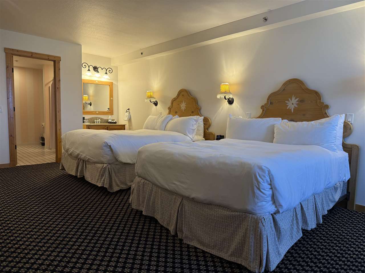 02780 Boyne Mountain Road Unit: Unit #166 (Door 329)