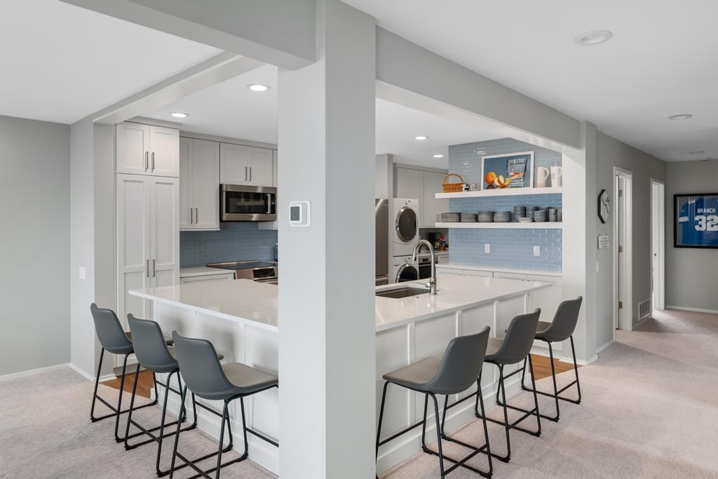 700 Front Street Unit: 76