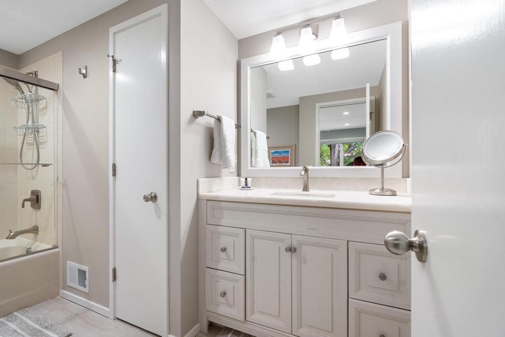 700 Front Street Unit: 76