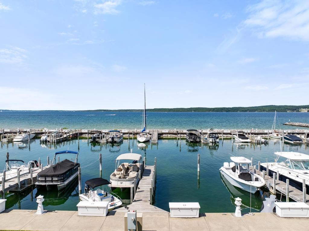 4000 Hemingway Pointe Club Road Unit: 36