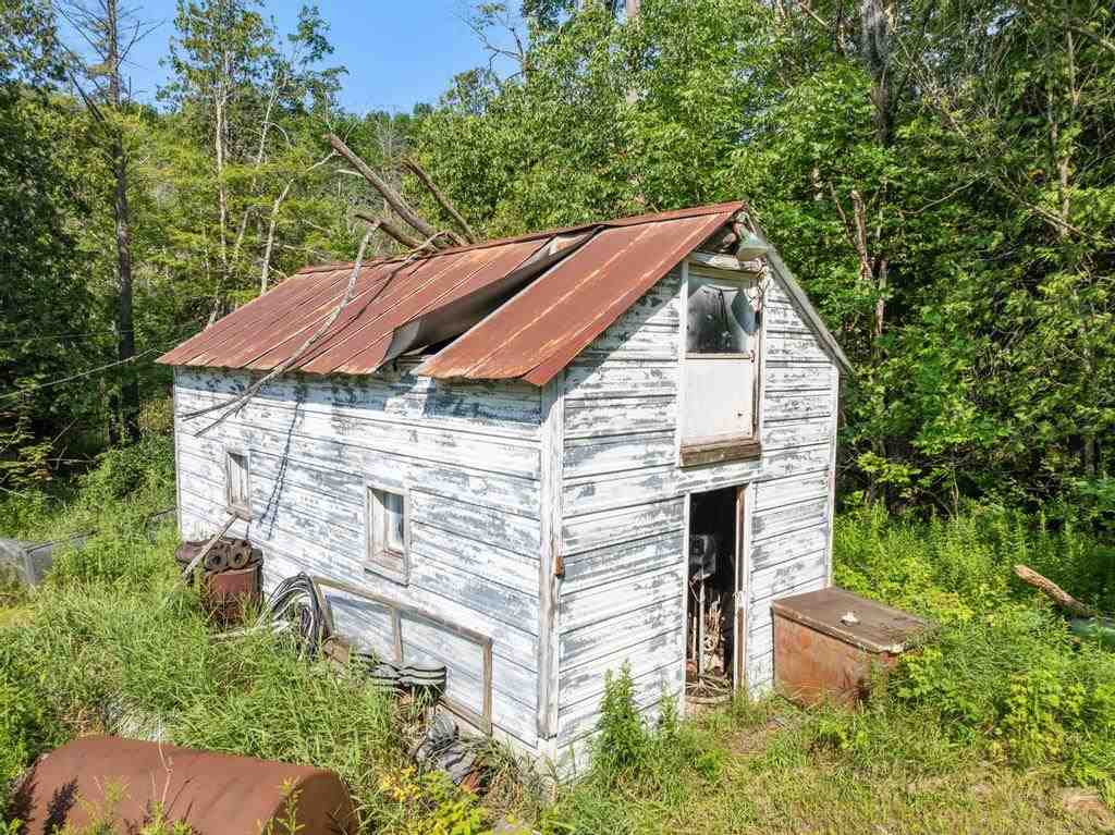2217 Kidder Road