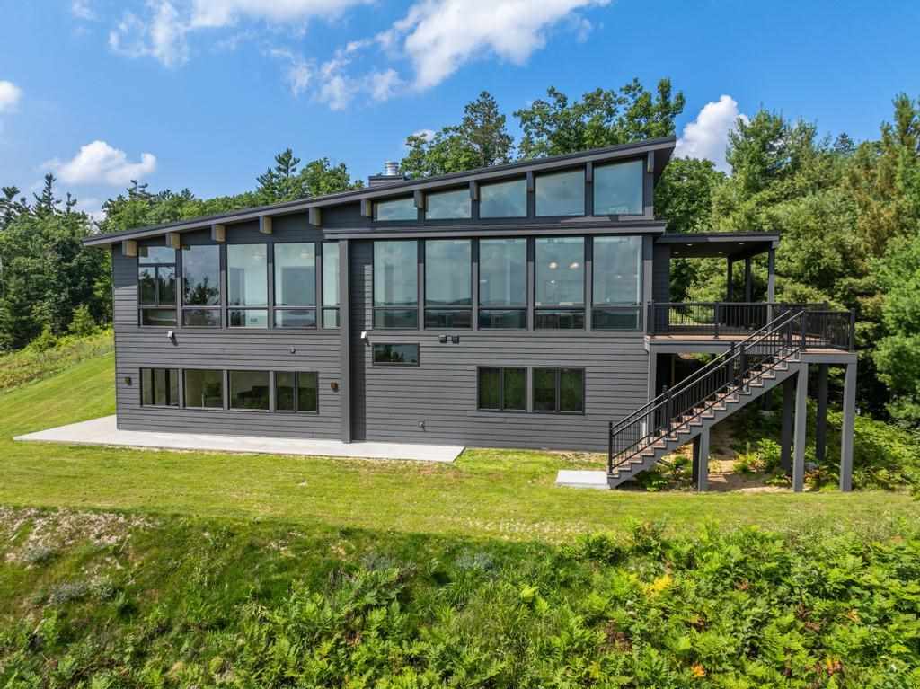 4564 Oak Bluff