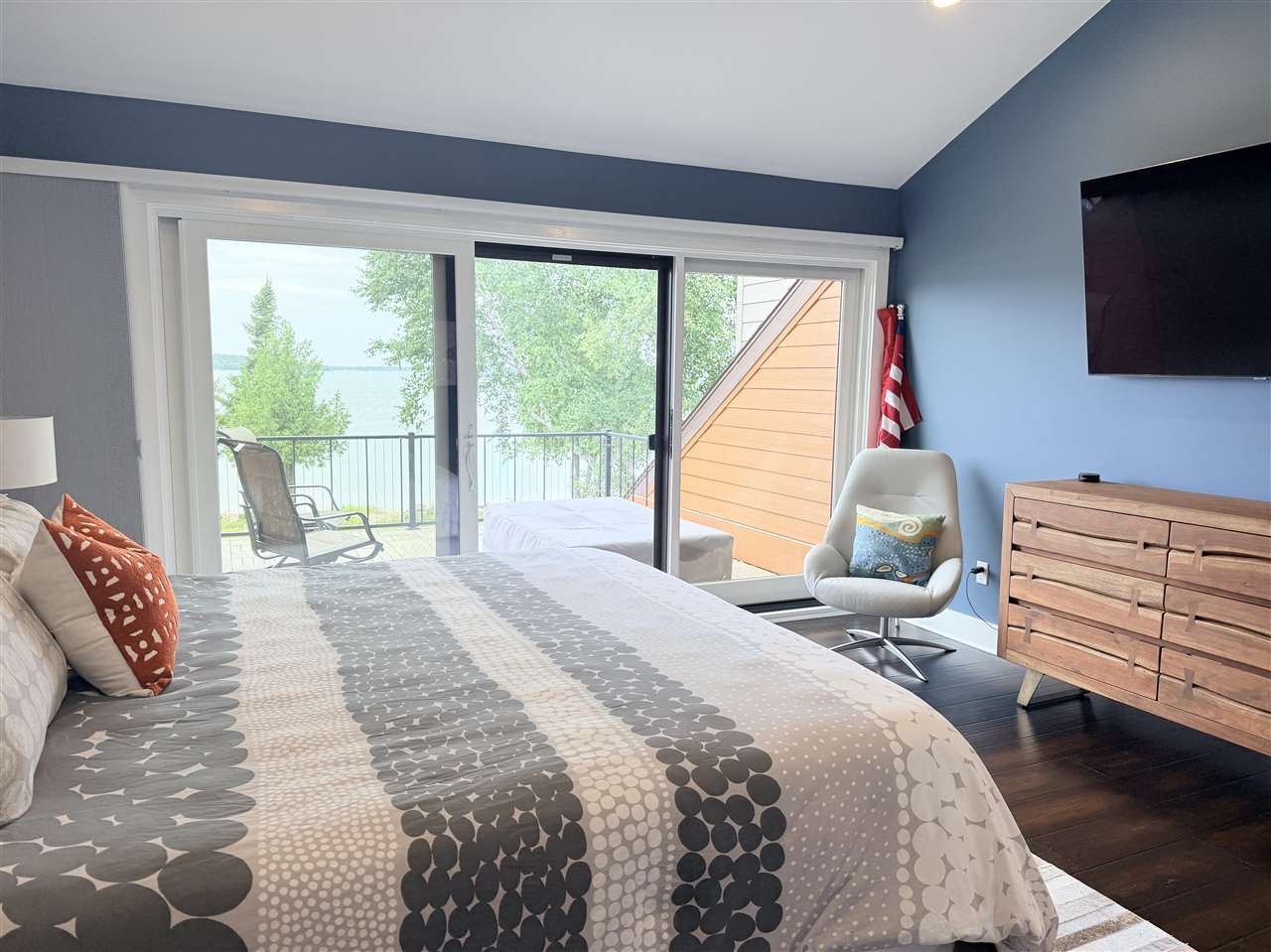 4000 Hemingway Pointe Club Drive Unit: Condo 55/Slip 42