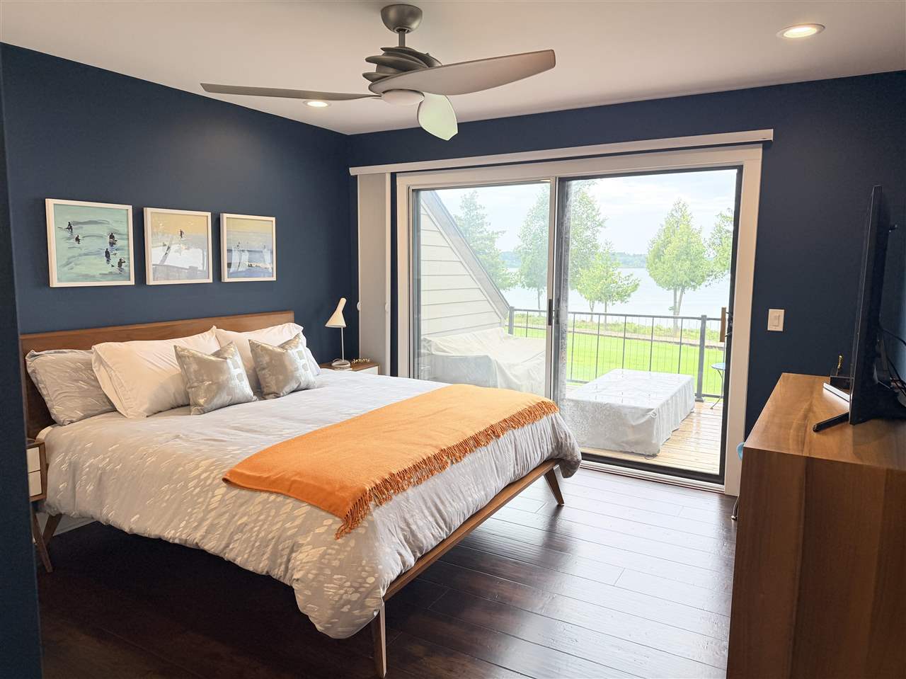 4000 Hemingway Pointe Club Drive Unit: Condo 55/Slip 42