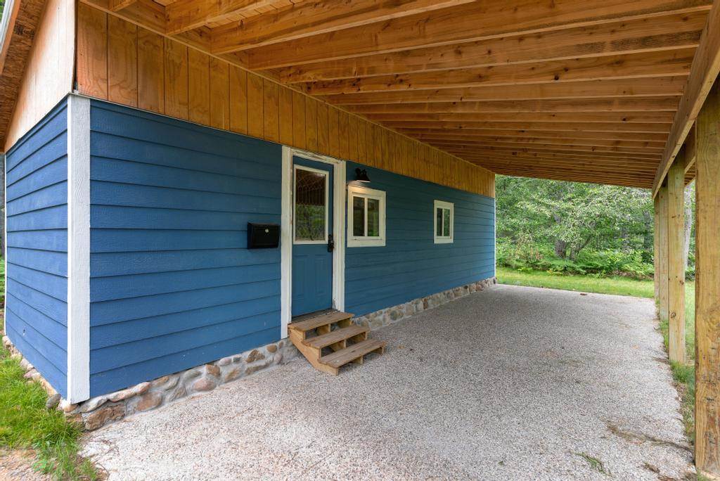 8771 Dennis Lane