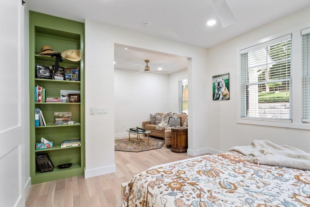 3370 Chula Vista Drive