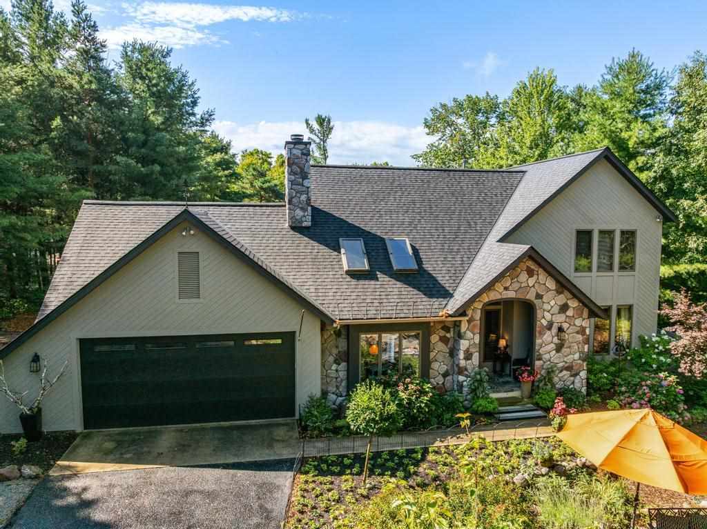 4240 N Concorde