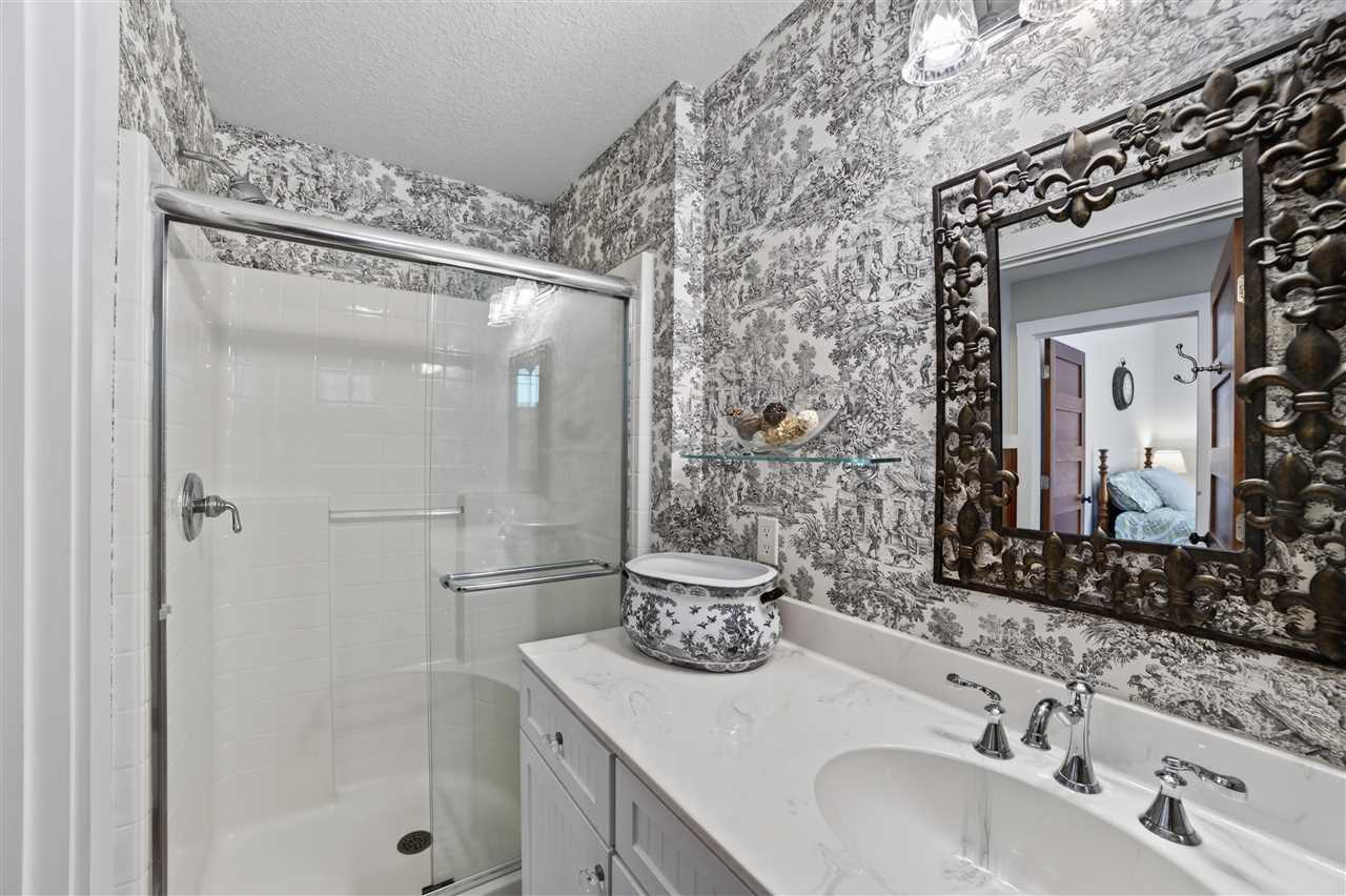 307 Antrim Street