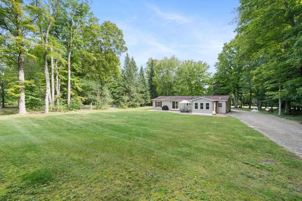5297 Six Mile Lake Road