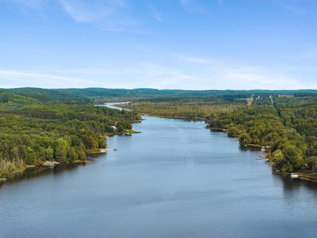5297 Six Mile Lake Road