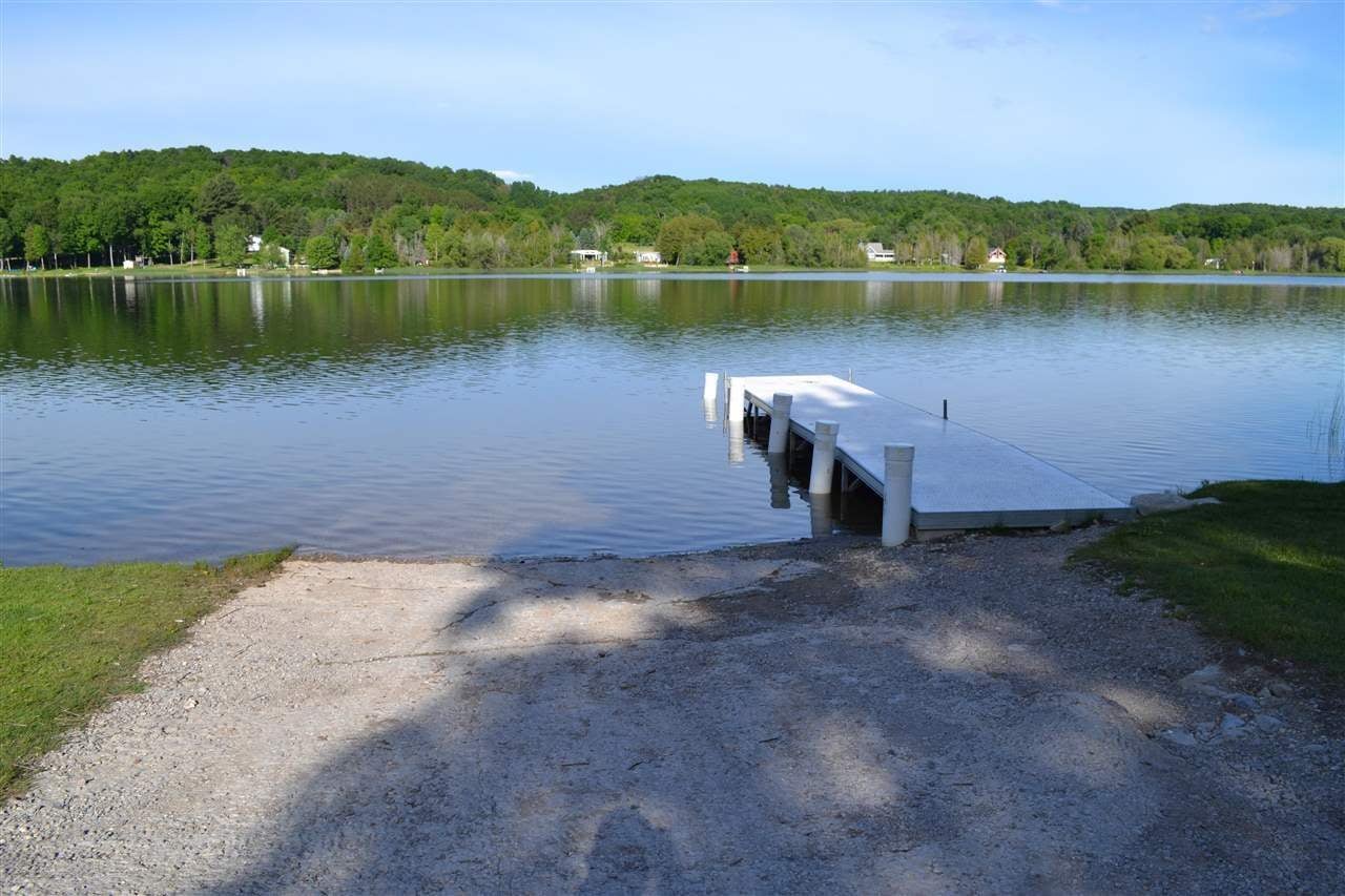 5297 Six Mile Lake Road