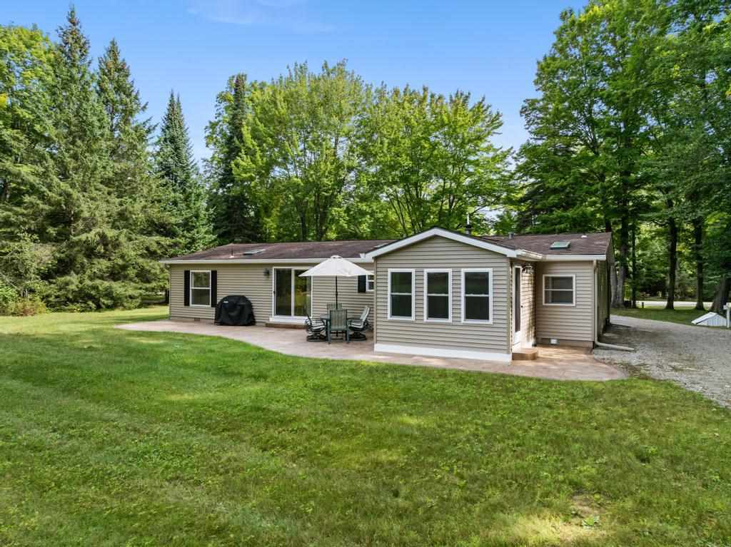 5297 Six Mile Lake Road